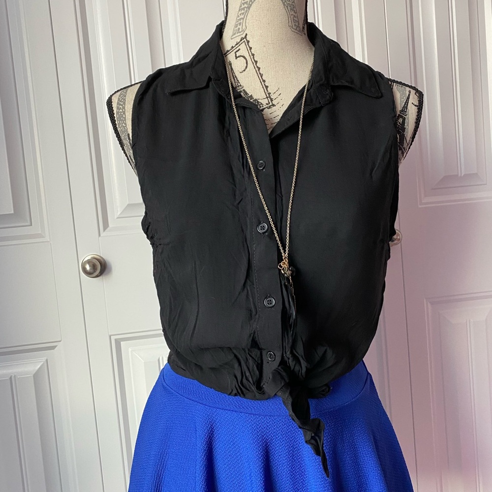 American Dream Black Sleeveless Tie Front Blouse